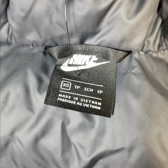 Nike NSW Down-Fill Wind-runner Jacket CU4406 133 - Picture 5 of 8